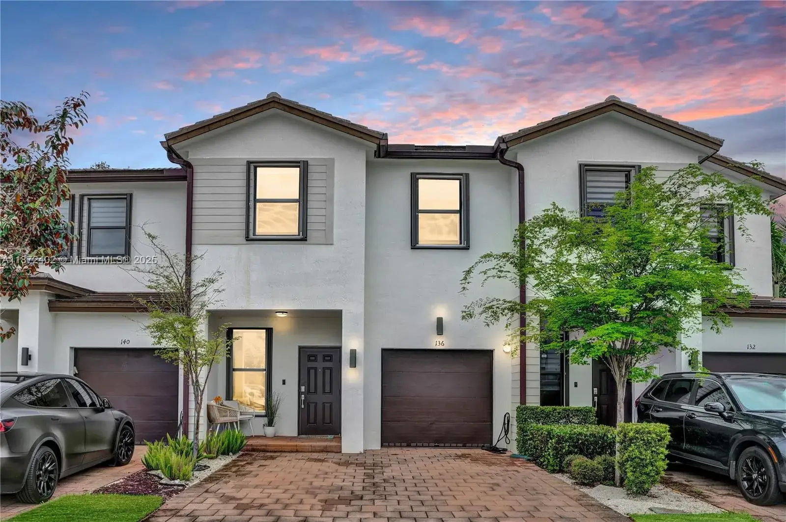 3 bedroom 2 bath Residential for sale at 136 SW 185th Way, Pembroke Pines FL 33029