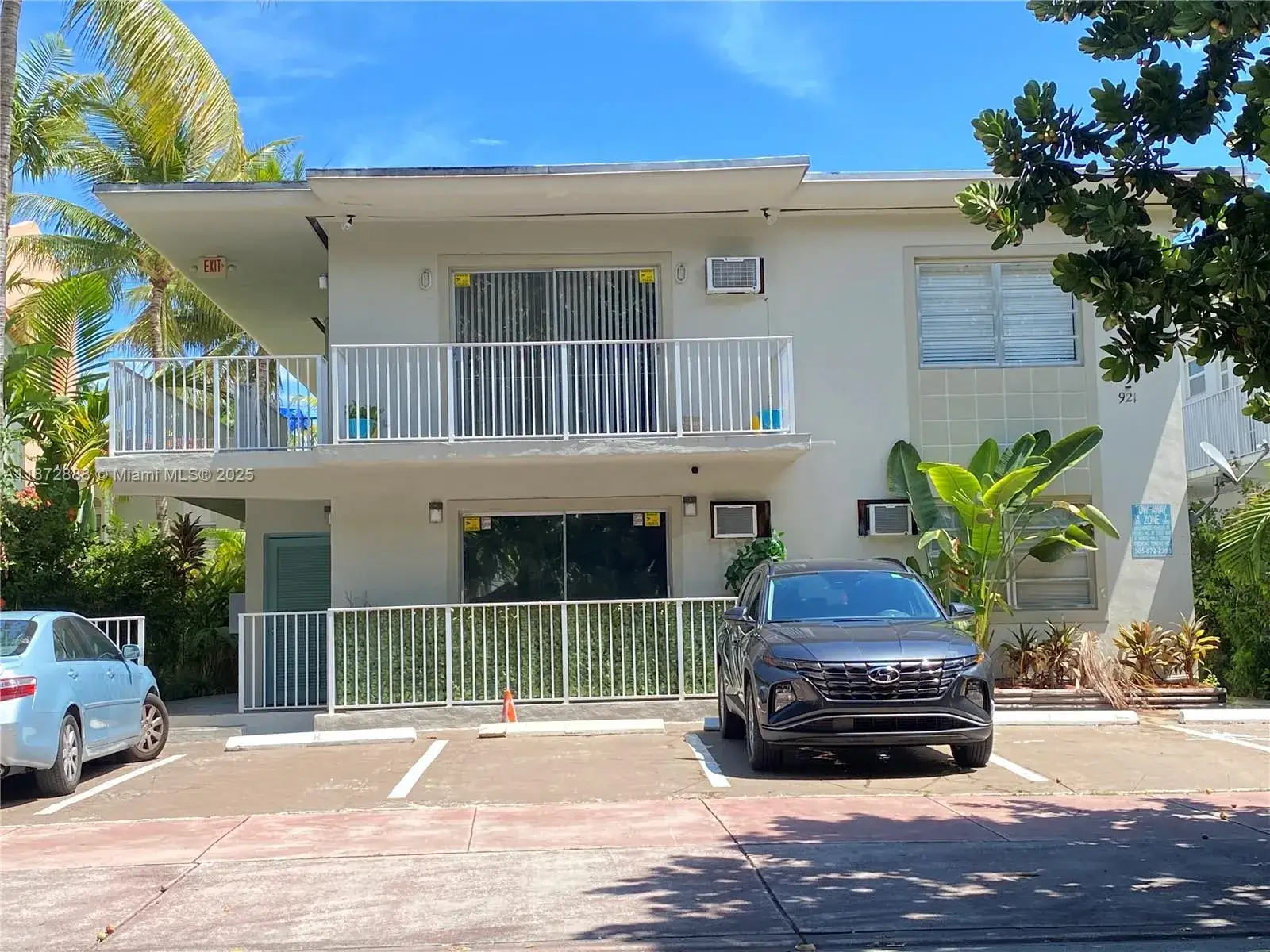 1 bedroom 1 bath Residential Lease for rent at 921 Meridian Ave # 7, Miami Beach FL 33139
