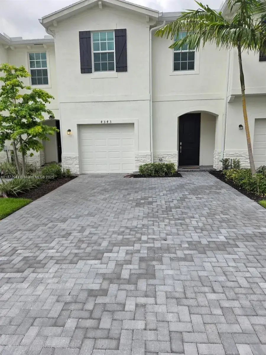 4 bedroom 2 bath Residential Lease for rent at 4343 Hammock Grove Dr, Lake Worth FL 33467