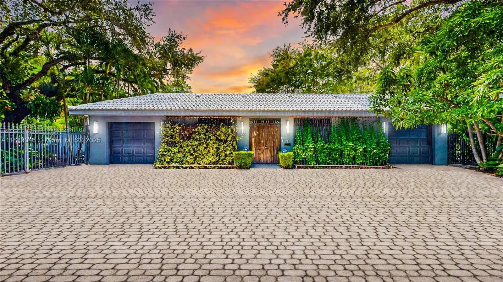 4 bedroom 4 bath Residential for sale at 2101 Tigertail Ave, Miami FL 33133