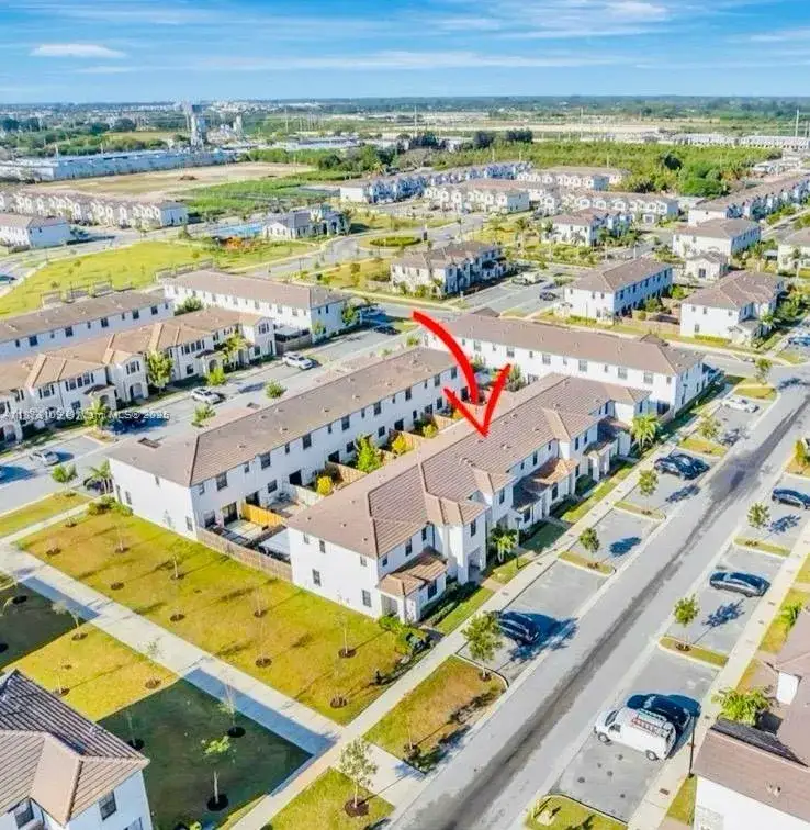 3 bedroom 3 bath Residential for sale at 12956 SW 232nd Ln, Homestead FL 33032