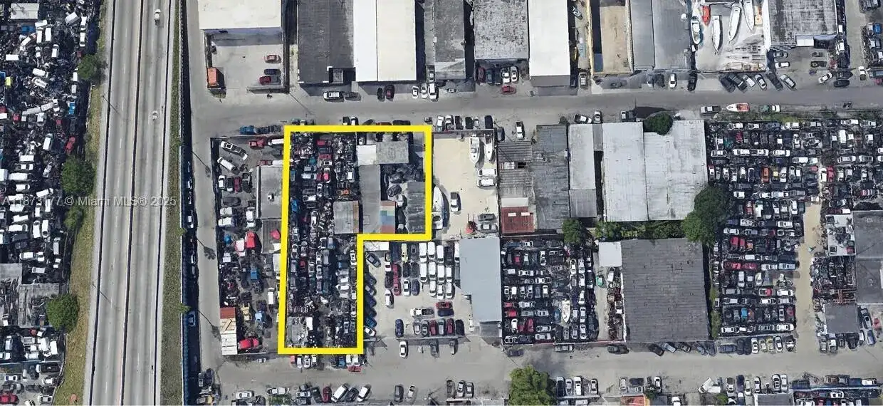 Commercial Land for sale at 4935 E 10th Ln, Hialeah FL 33013