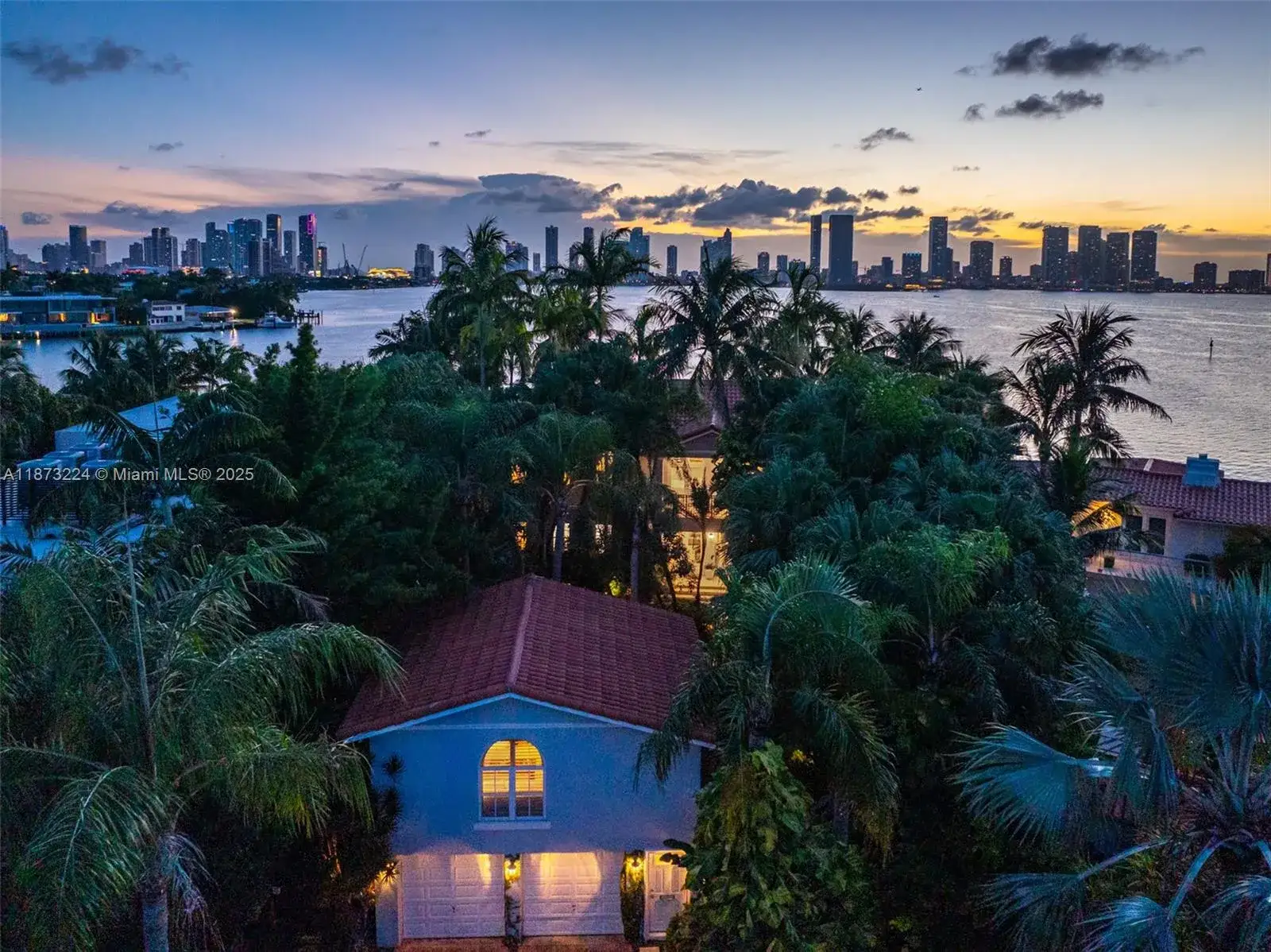 5 bedroom 6 bath Residential Lease for rent at 814 W Dilido Dr, Miami Beach FL 33139