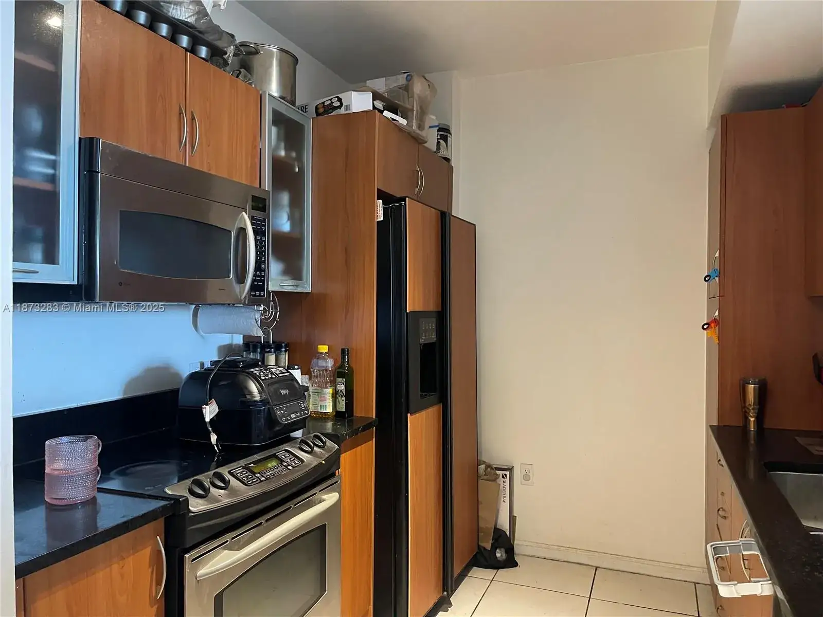 3 bedroom 2 bath Residential for sale at 2775 NE 187th St, Aventura FL 33180