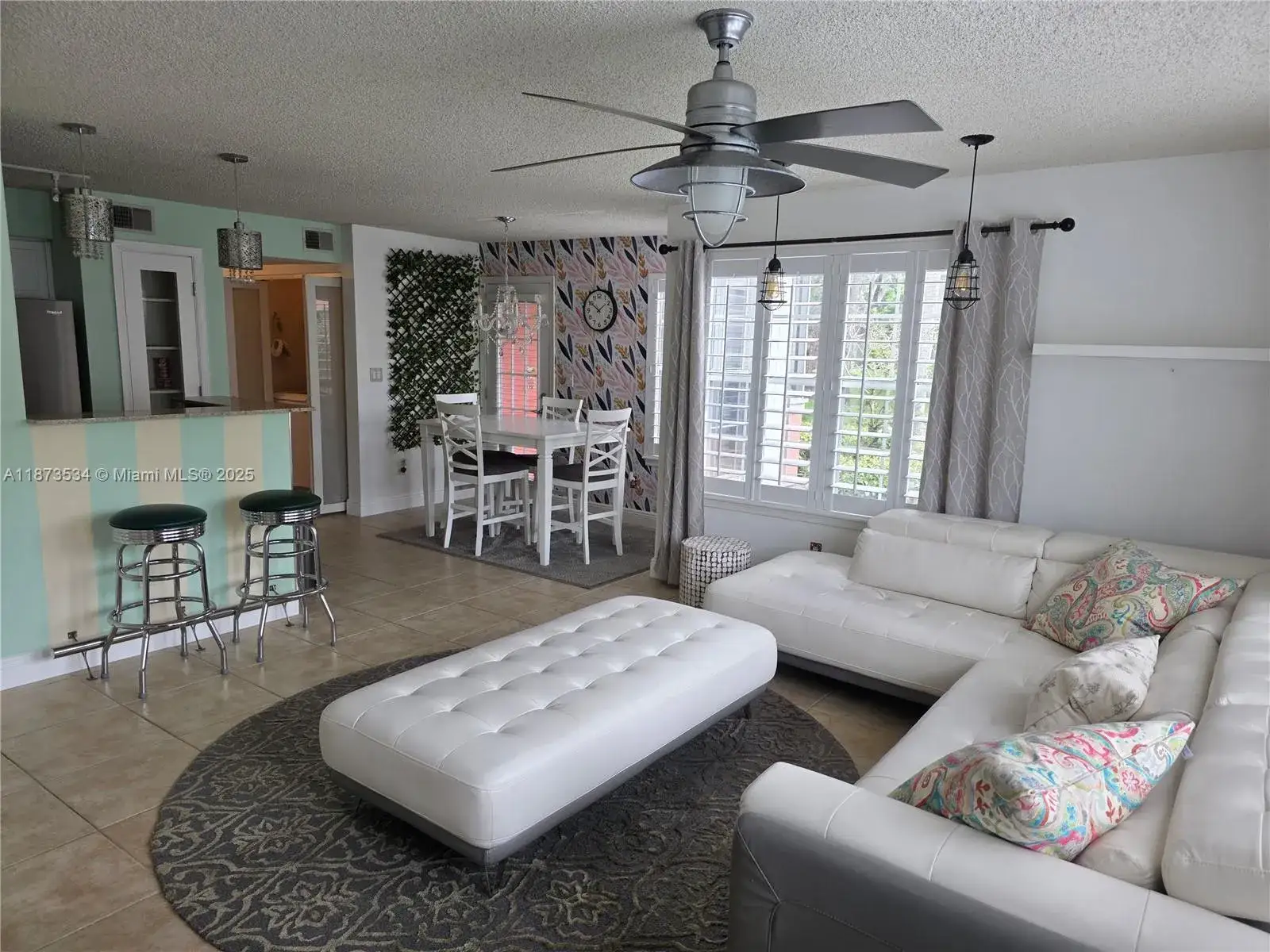 2 bedroom 2 bath Residential for sale at 1365 Crystal Way # G, Delray Beach FL 33444
