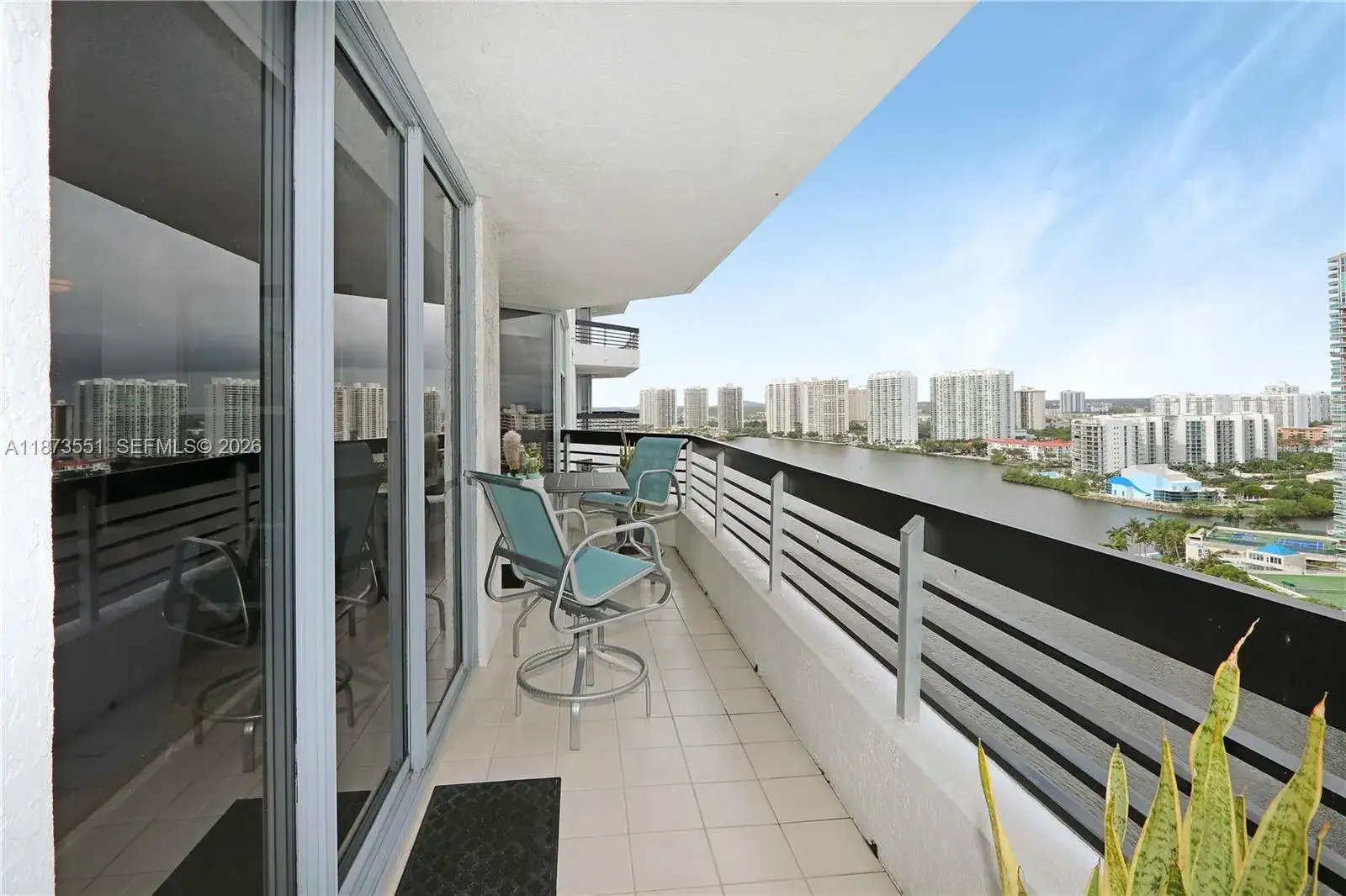 2 bedroom 2 bath Residential for sale at 3530 Mystic Pointe Dr # 2402, Aventura FL 33180