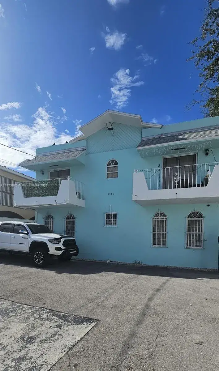 2 bedroom 1 bath Residential Lease for rent at 1645 SW 7th St # 2, Miami FL 33135