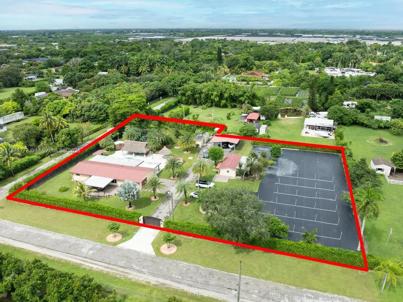3 bedroom 2 bath Residential for sale at 20100 SW 182nd Ave, Miami FL 33187