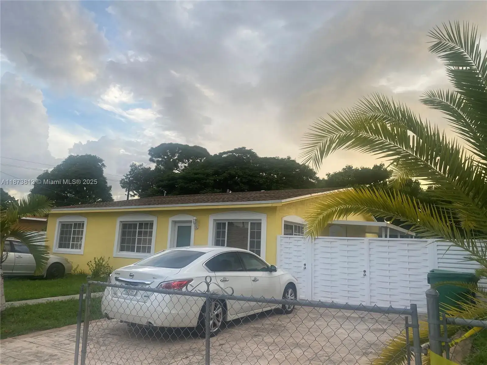 5 bedroom 3 bath Residential for sale at 10440 NW 28th Ct, Miami FL 33147