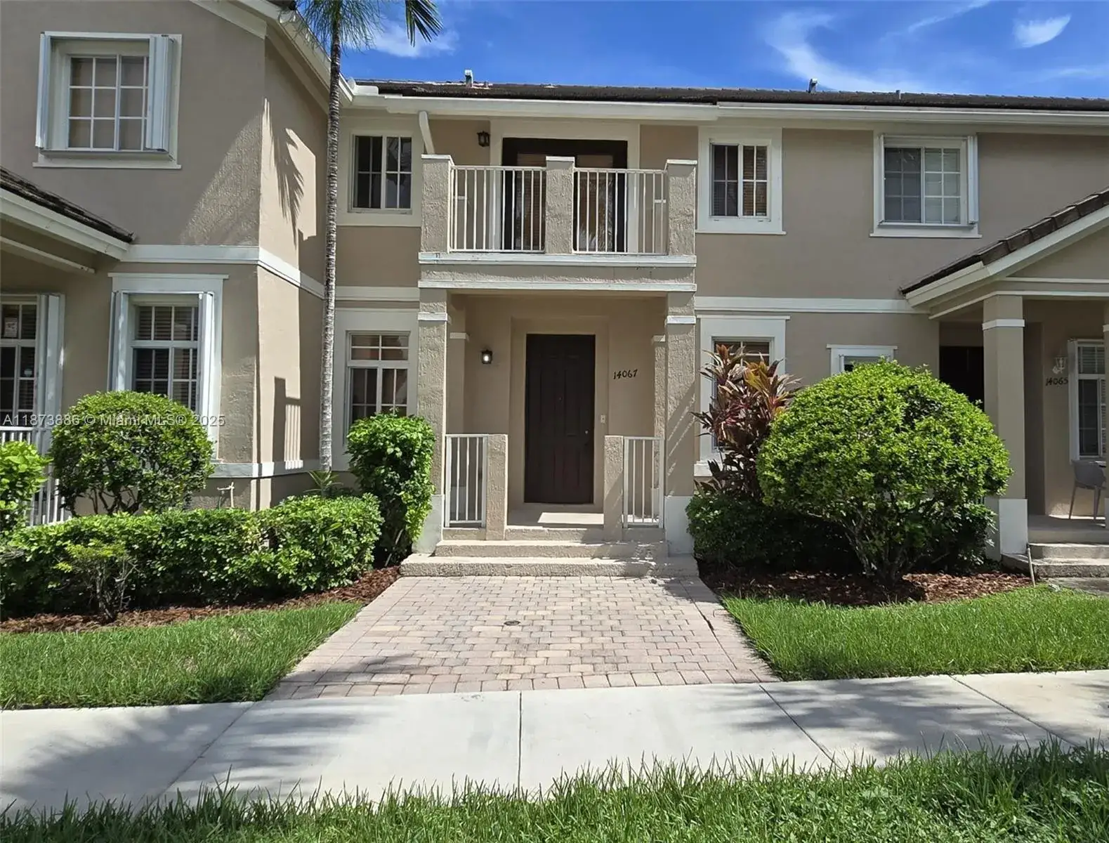 3 bedroom 2 bath Residential Lease for rent at 14067 SW 272nd St, Homestead FL 33032