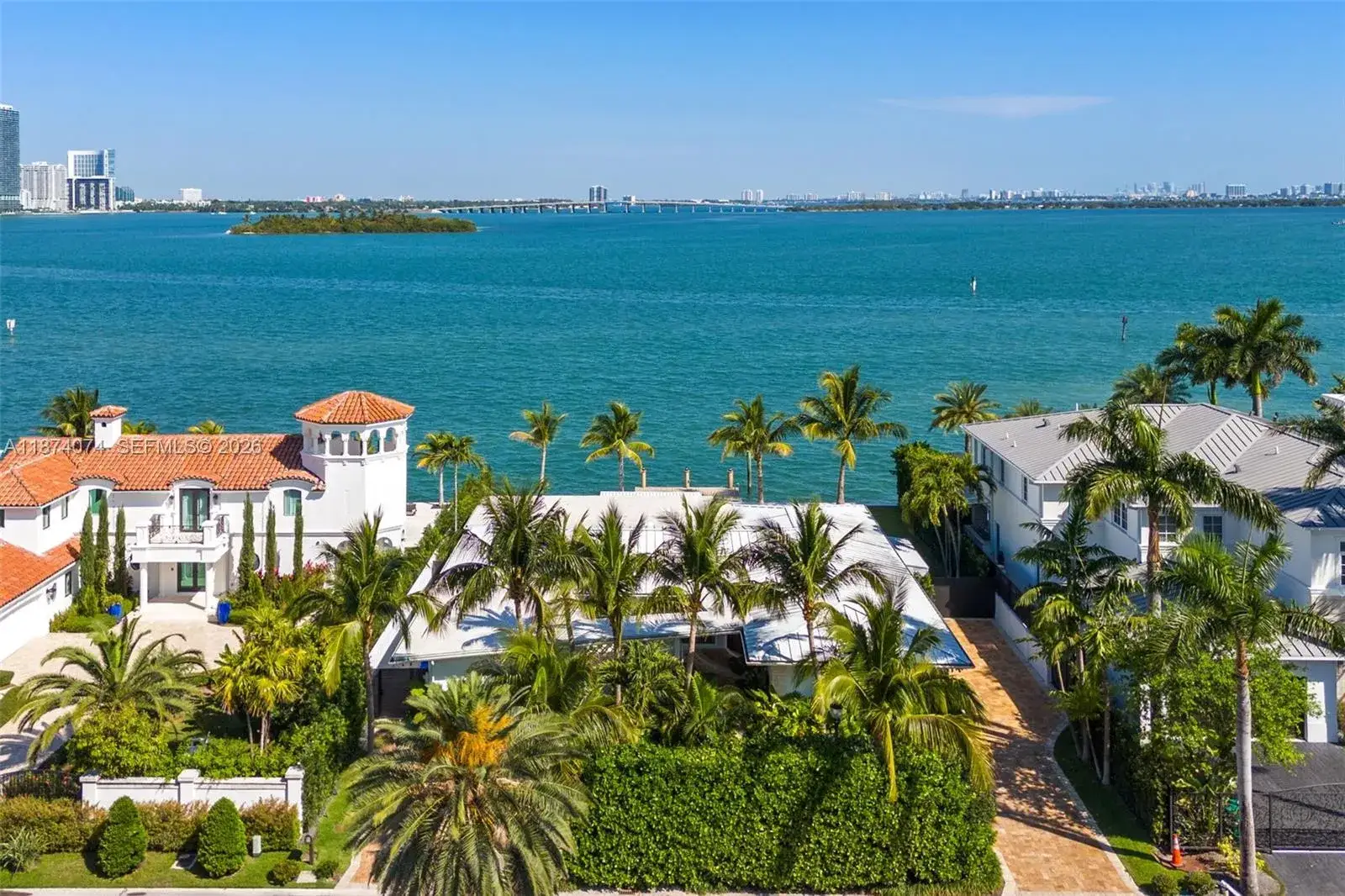 4 bedroom 4 bath Residential for sale at 1011 N Venetian Dr, Miami FL 33139