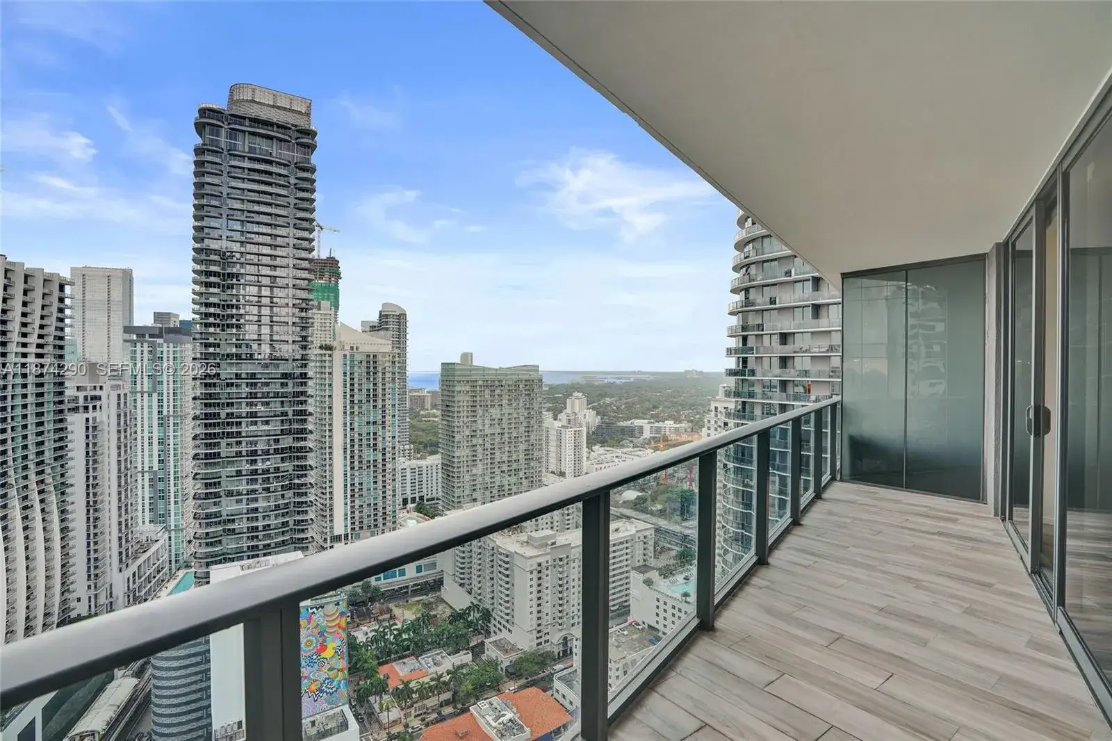 1 bedroom 2 bath Residential for sale at 801 S Miami Ave # 3903, Miami FL 33130