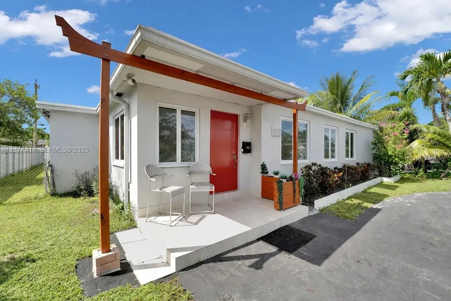 3 bedroom 2 bath Residential for sale at 1260 NE 135th St, North Miami FL 33161