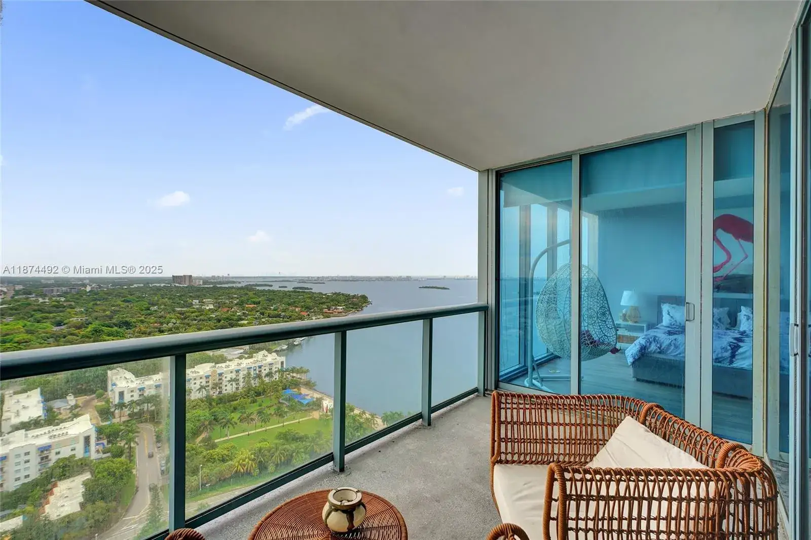 2 bedroom 2 bath Residential for sale at 601 NE 36th St # 2703, Miami FL 33137