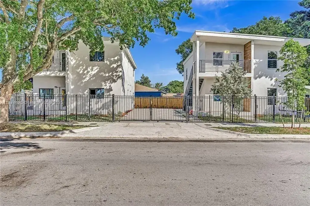 3 bedroom 2 bath Residential Lease for rent at 5991 NW 14th Ave # 2, Miami FL 33142