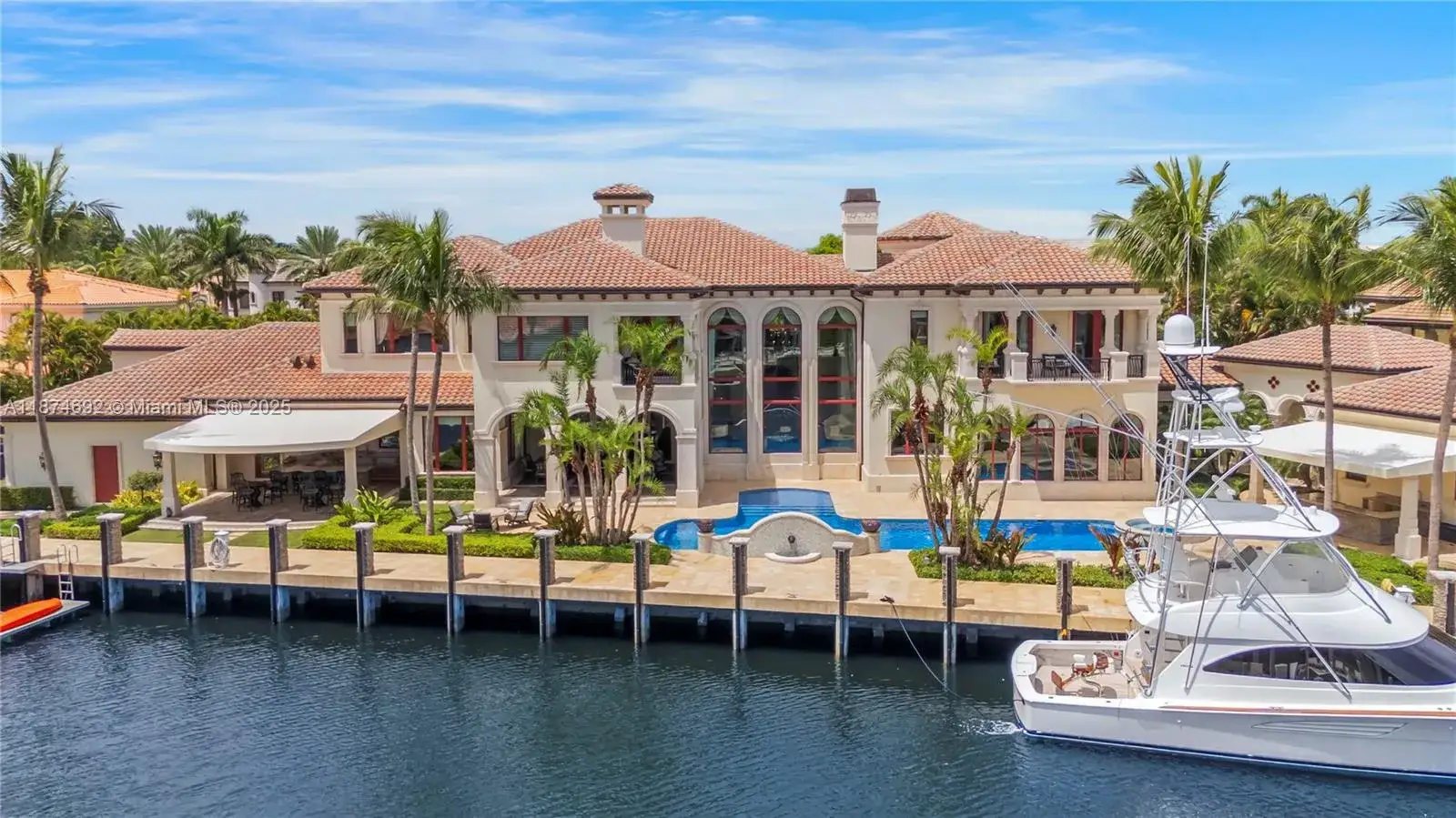 7 bedroom 8 bath Residential for sale at 700 Osprey Point Cir, Boca Raton FL 33431
