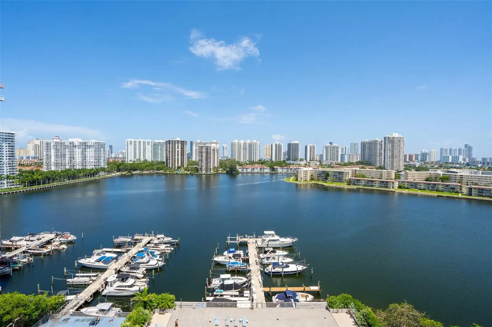 2 bedroom 2 bath Residential for sale at 18041 Biscayne Blvd # 1404, Aventura FL 33160