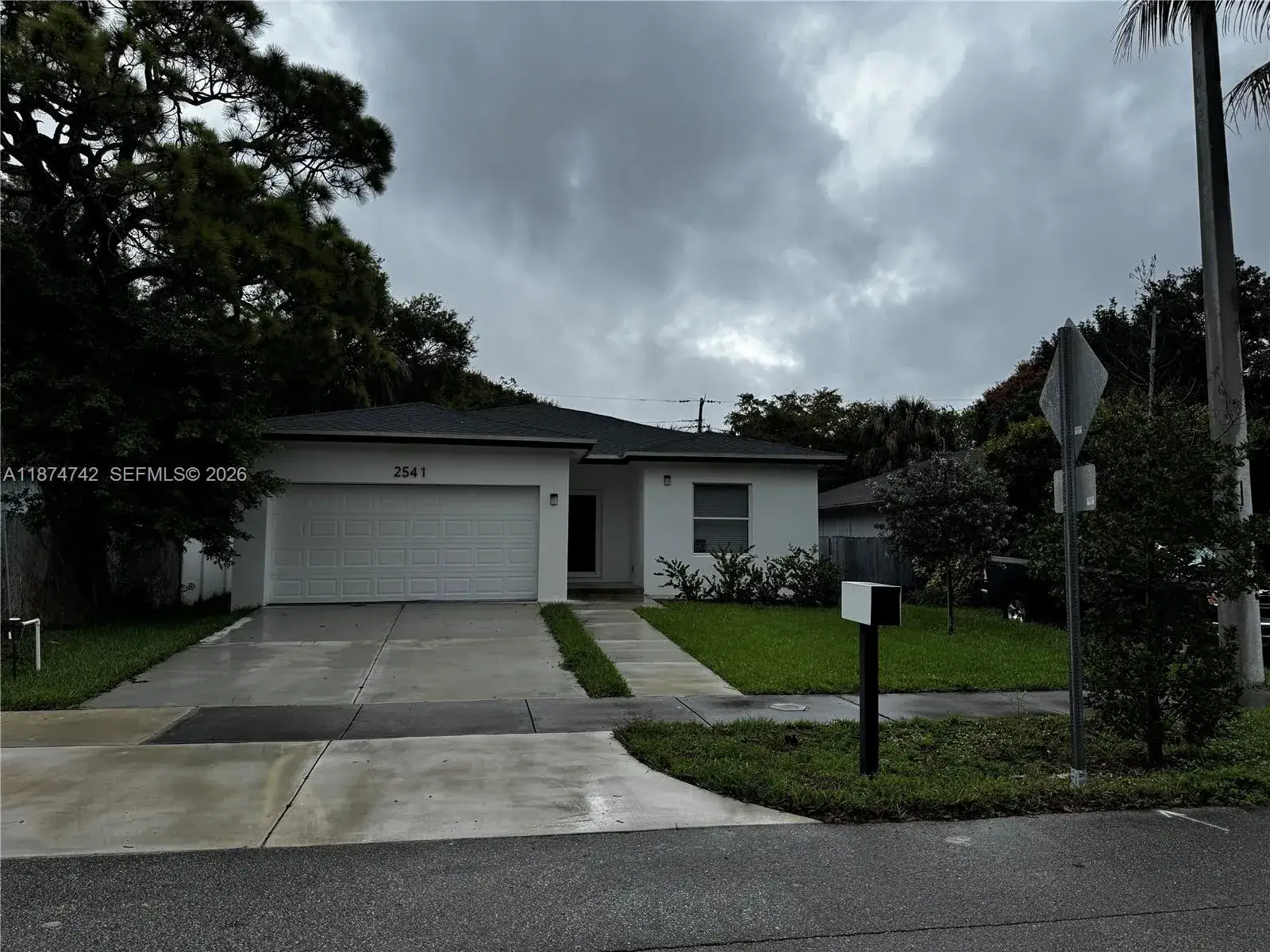 3 bedroom 3 bath Residential for sale at 2541 NW 9th St, Fort Lauderdale FL 33311