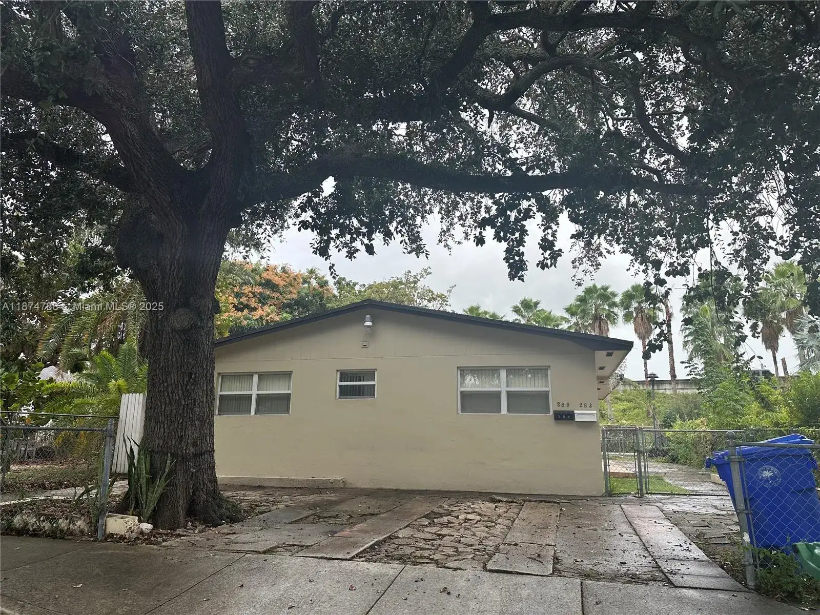 3 bedroom 2 bath Residential Lease for rent at 280 NW 39th St, Miami FL 33127