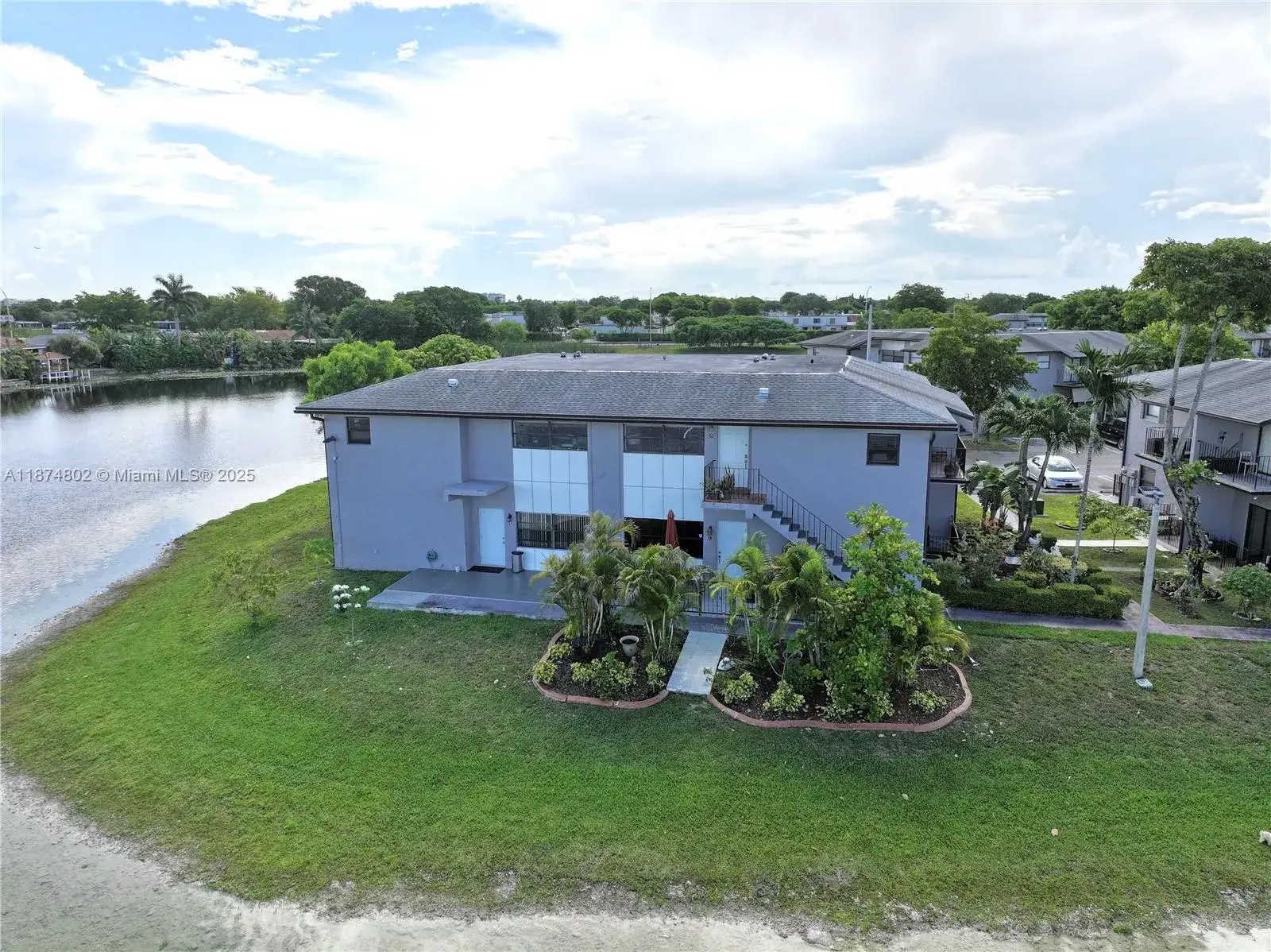 3 bedroom 2 bath Residential for sale at 13261 SW 17th Ln # 5, Miami FL 33175