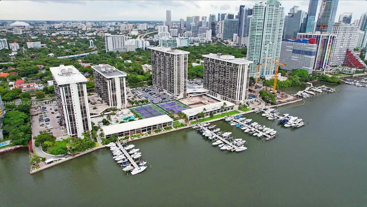 1 bedroom 1 bath Residential for sale at 1901 Brickell Ave # B2205, Miami FL 33129