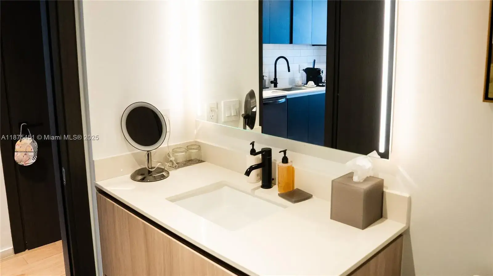 1 bath Residential Lease for rent at 398 NE 5th St # 3612, Miami FL 33132