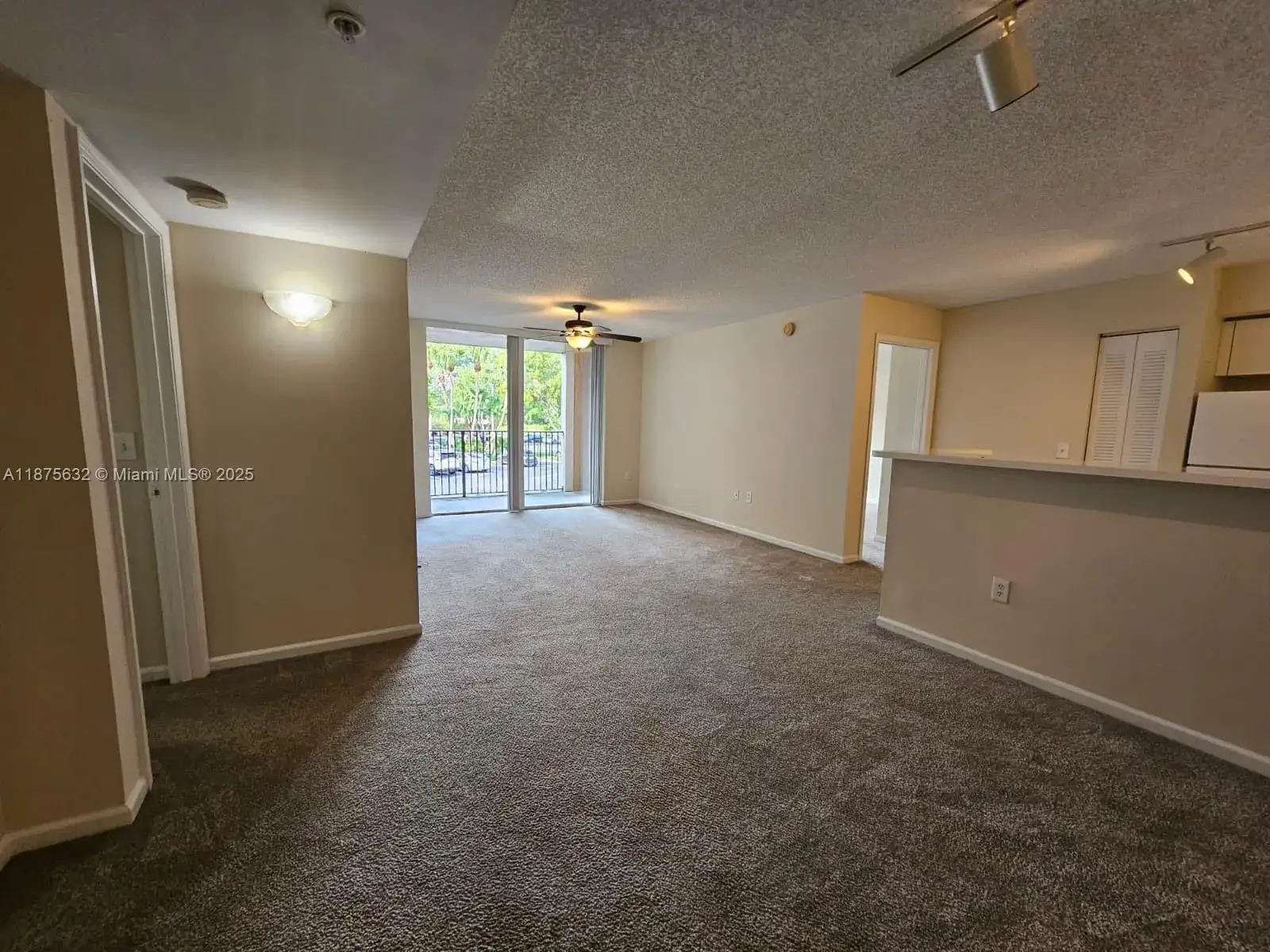 2 bedroom 2 bath Residential for sale at 2031 Renaissance Blvd # 205, Miramar FL 33025
