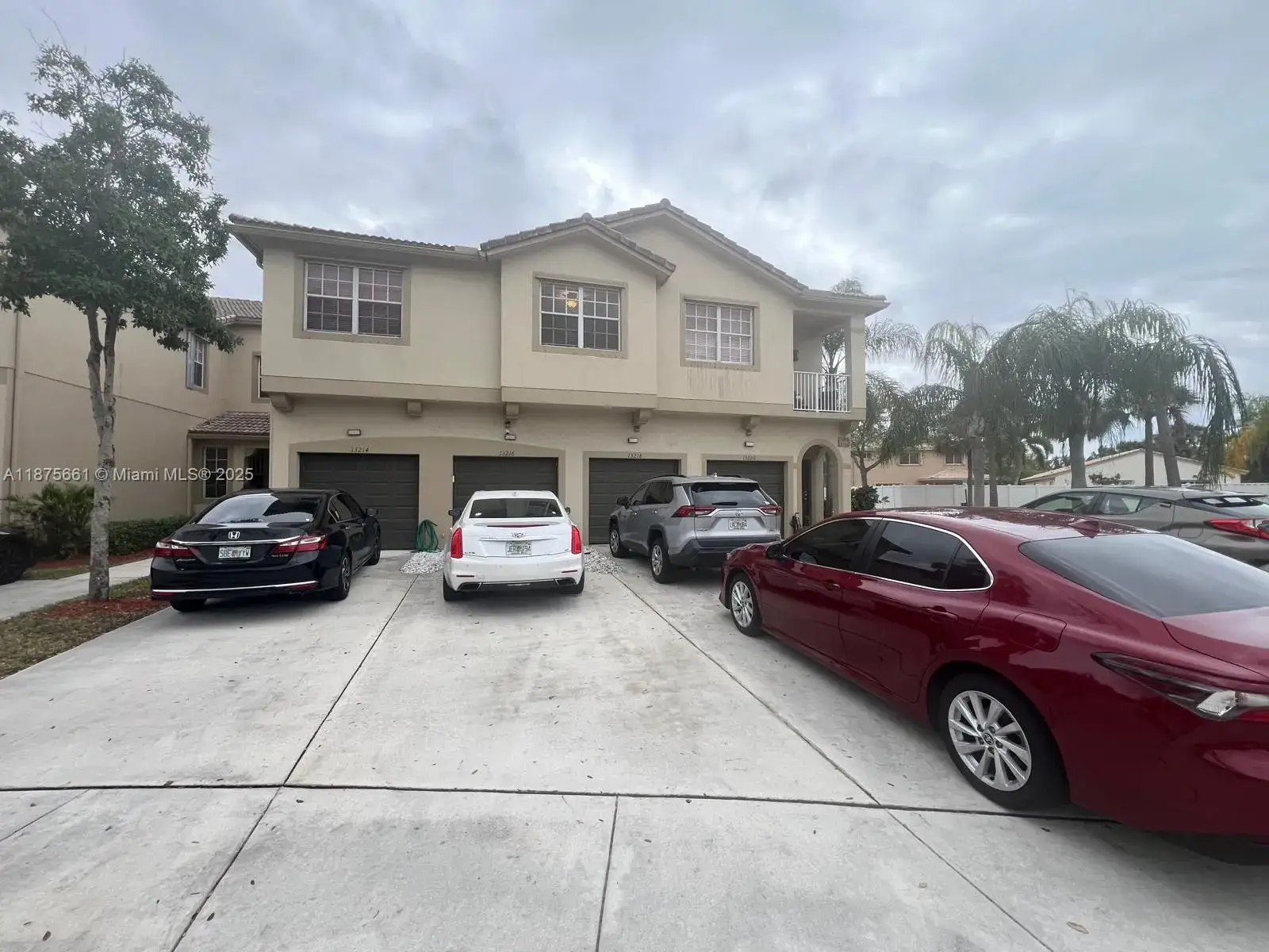 3 bedroom 2 bath Residential for sale at 13218 SW 44th St # 11106, Miramar FL 33027