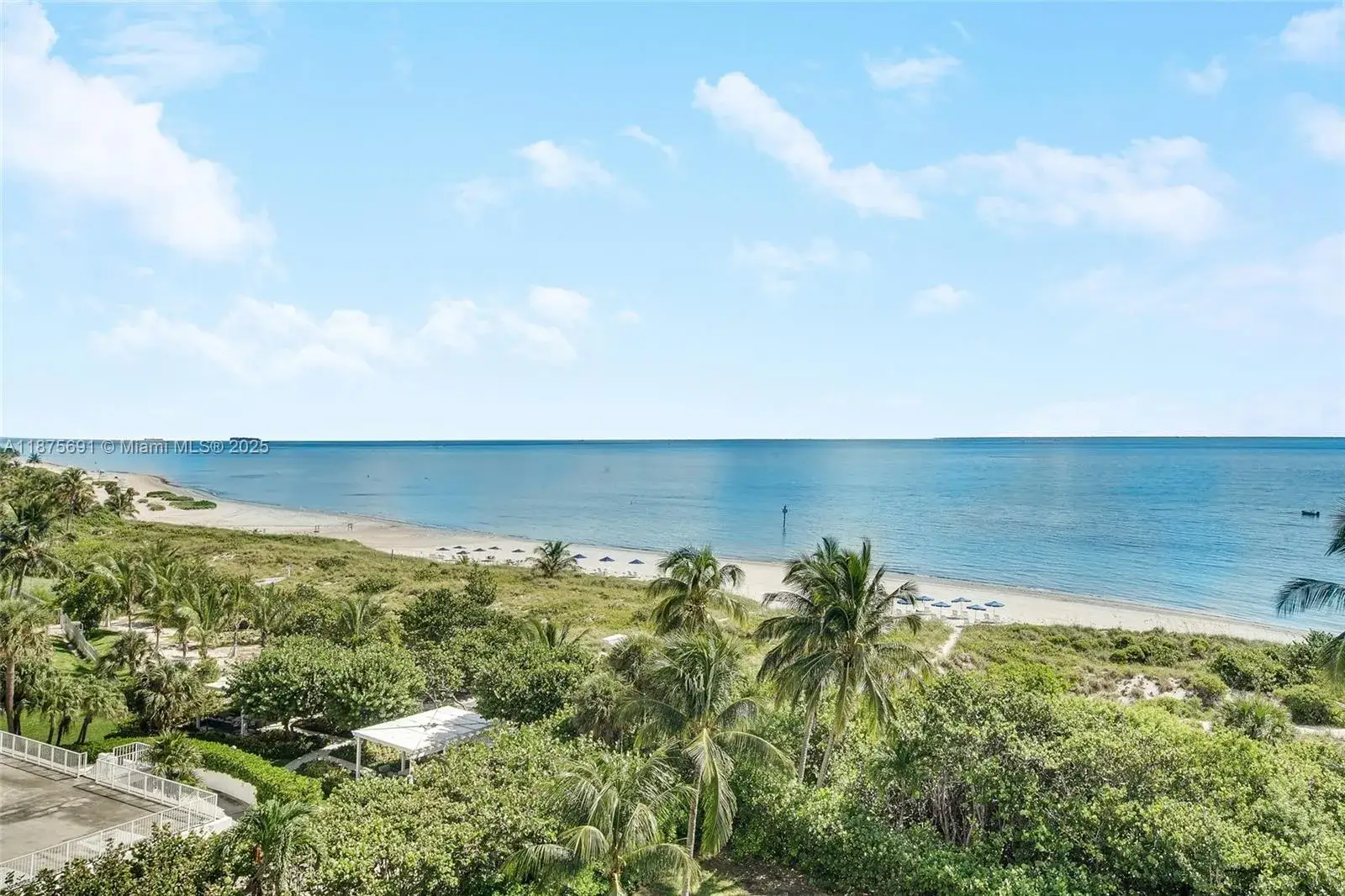 1 bedroom 1 bath Residential for sale at 200 Ocean Lane Dr # 703, Key Biscayne FL 33149