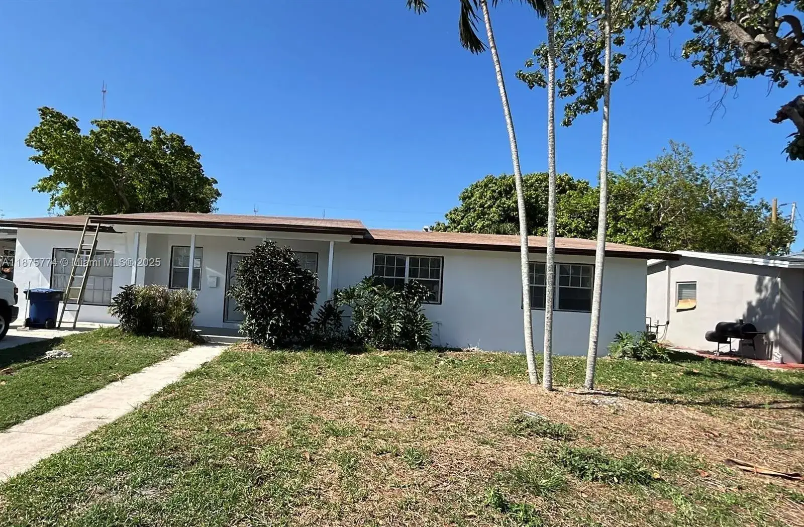 4 bedroom 2 bath Residential for sale at 301 NW 194th Ter, Miami Gardens FL 33169