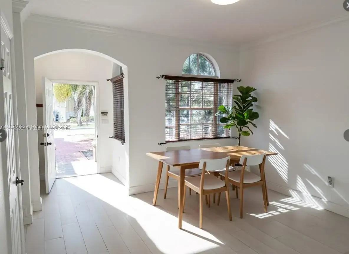 3 bedroom 2 bath Residential Lease for rent at 4959 SW 135th Way # 4959, Miramar FL 33027