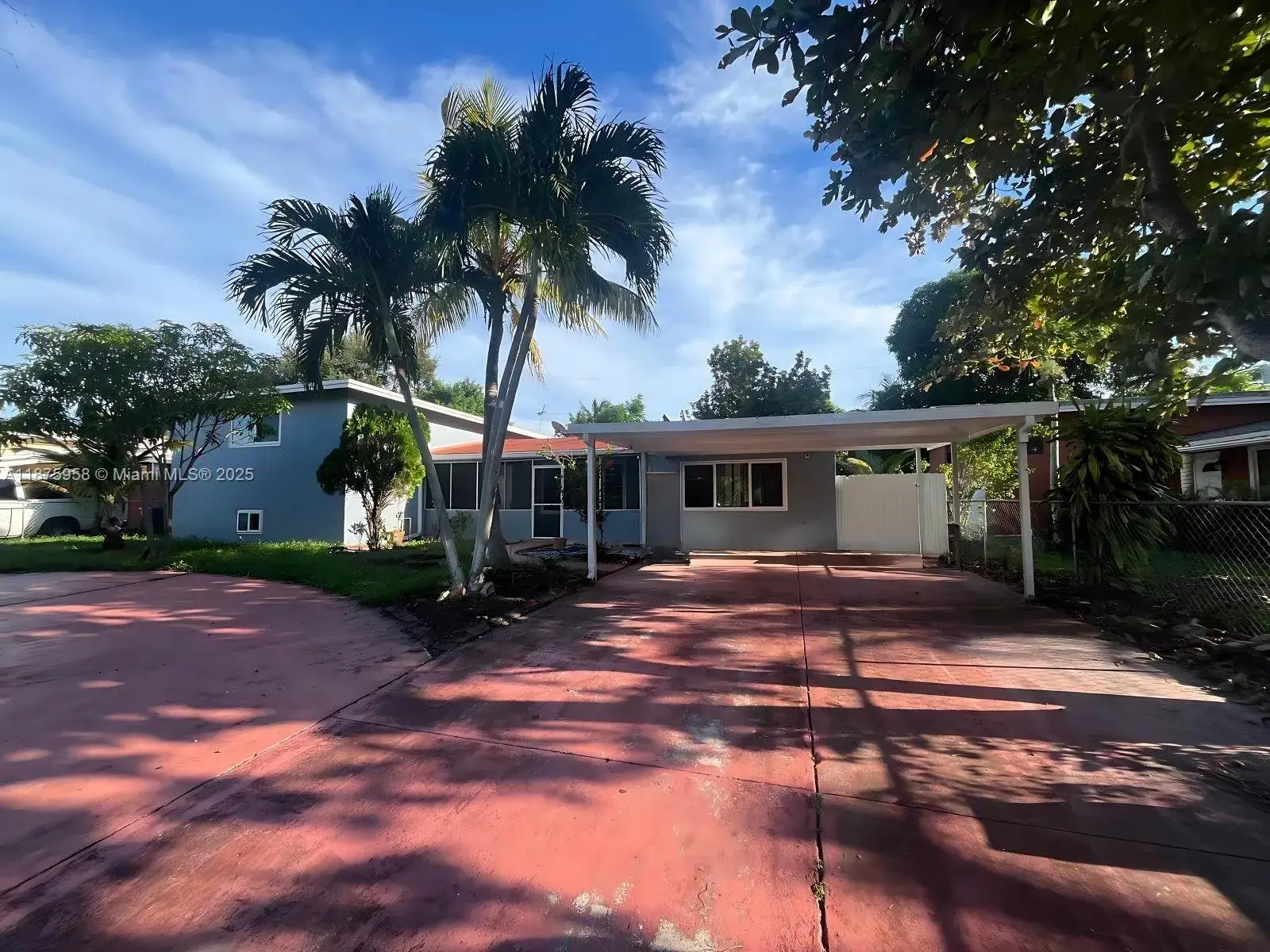 4 bedroom 2 bath Residential Lease for rent at 1330 NE 203rd St, Miami FL 33179