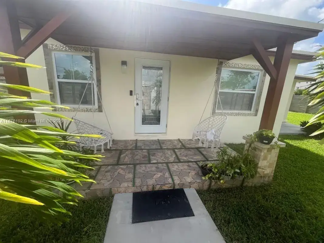 3 bedroom 2 bath Residential for sale at 1129 NW 5th Ave, Florida City FL 33034