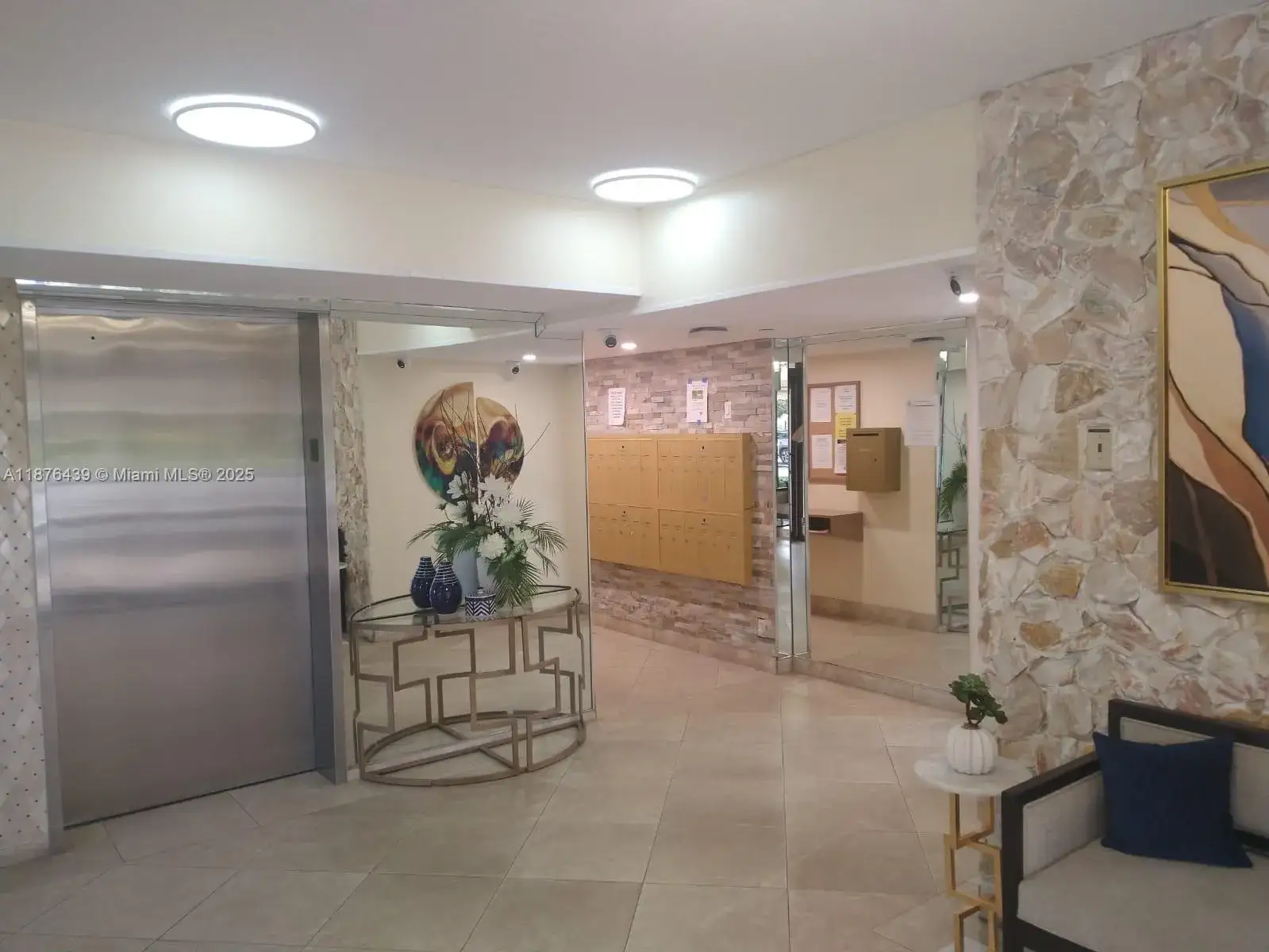 3 bedroom 2 bath Residential Lease for rent at 3510 Oaks Way # 509, Pompano Beach FL 33069