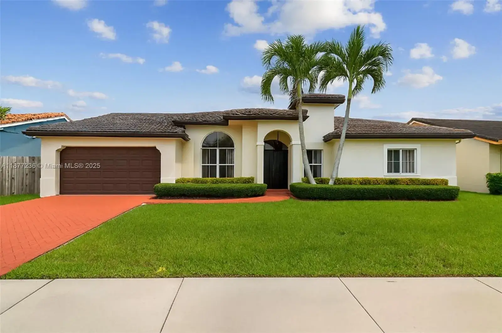 4 bedroom 3 bath Residential for sale at 15351 SW 114th Ter, Miami FL 33196