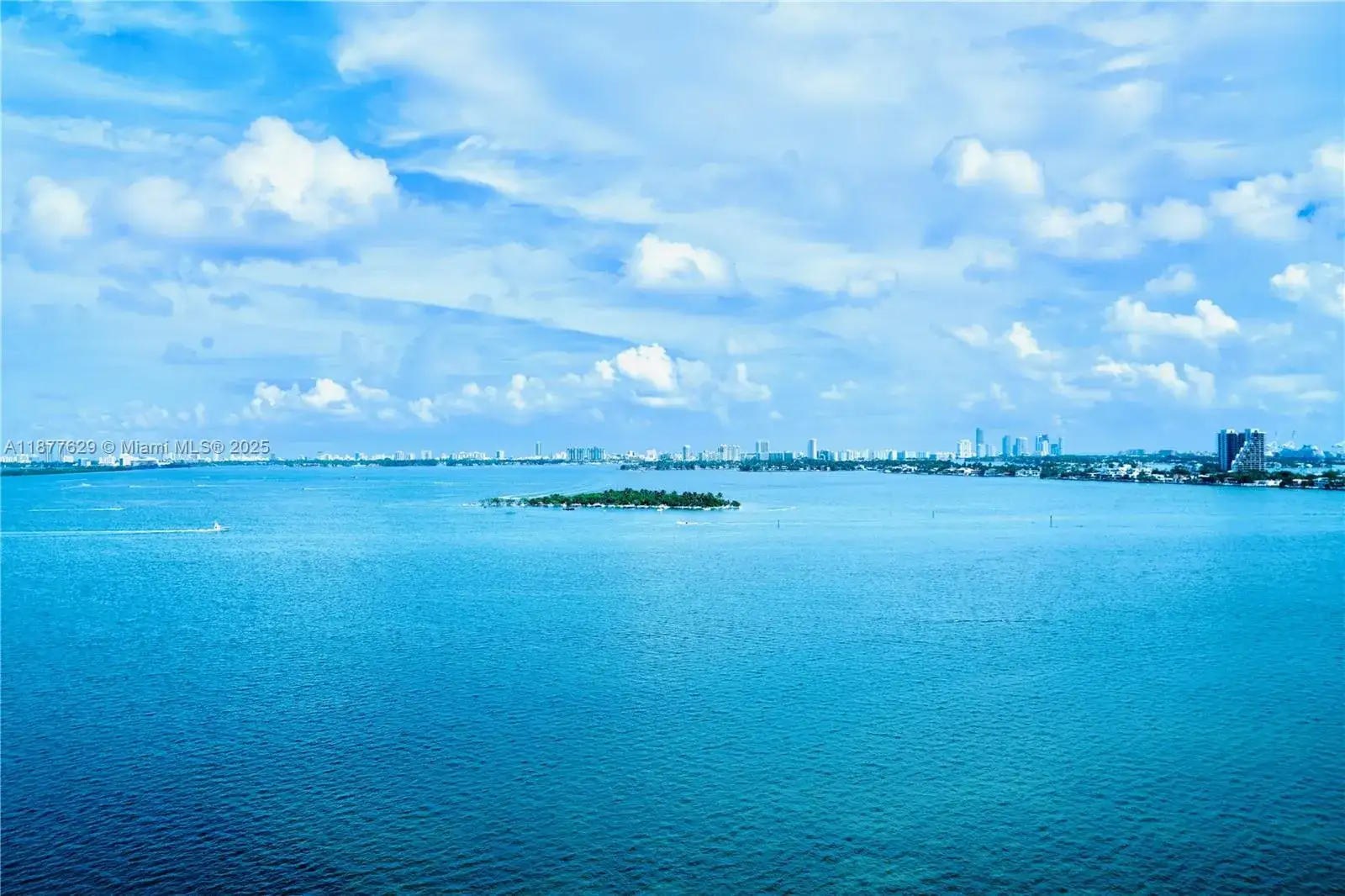1 bedroom 2 bath Residential for sale at 700 NE 24th Street # 1404, Miami FL 33137