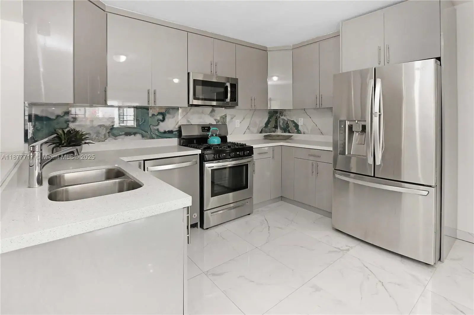 3 bedroom 1 bath Residential Lease for rent at 1510 Hayes St, Hollywood FL 33020
