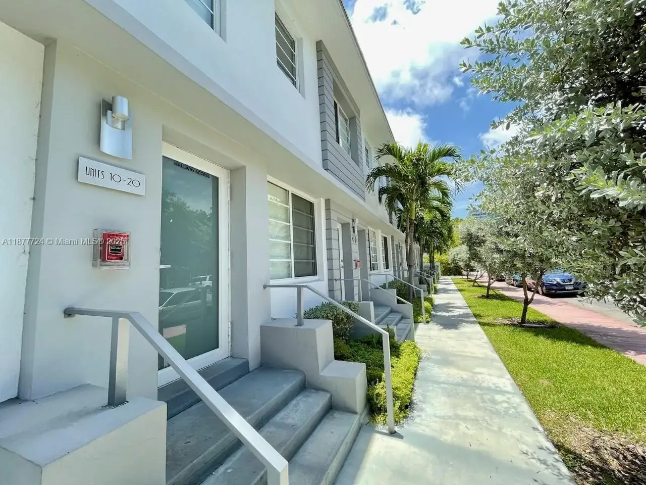 1 bath Residential Lease for rent at 1100 10th St # 07, Miami Beach FL 33139