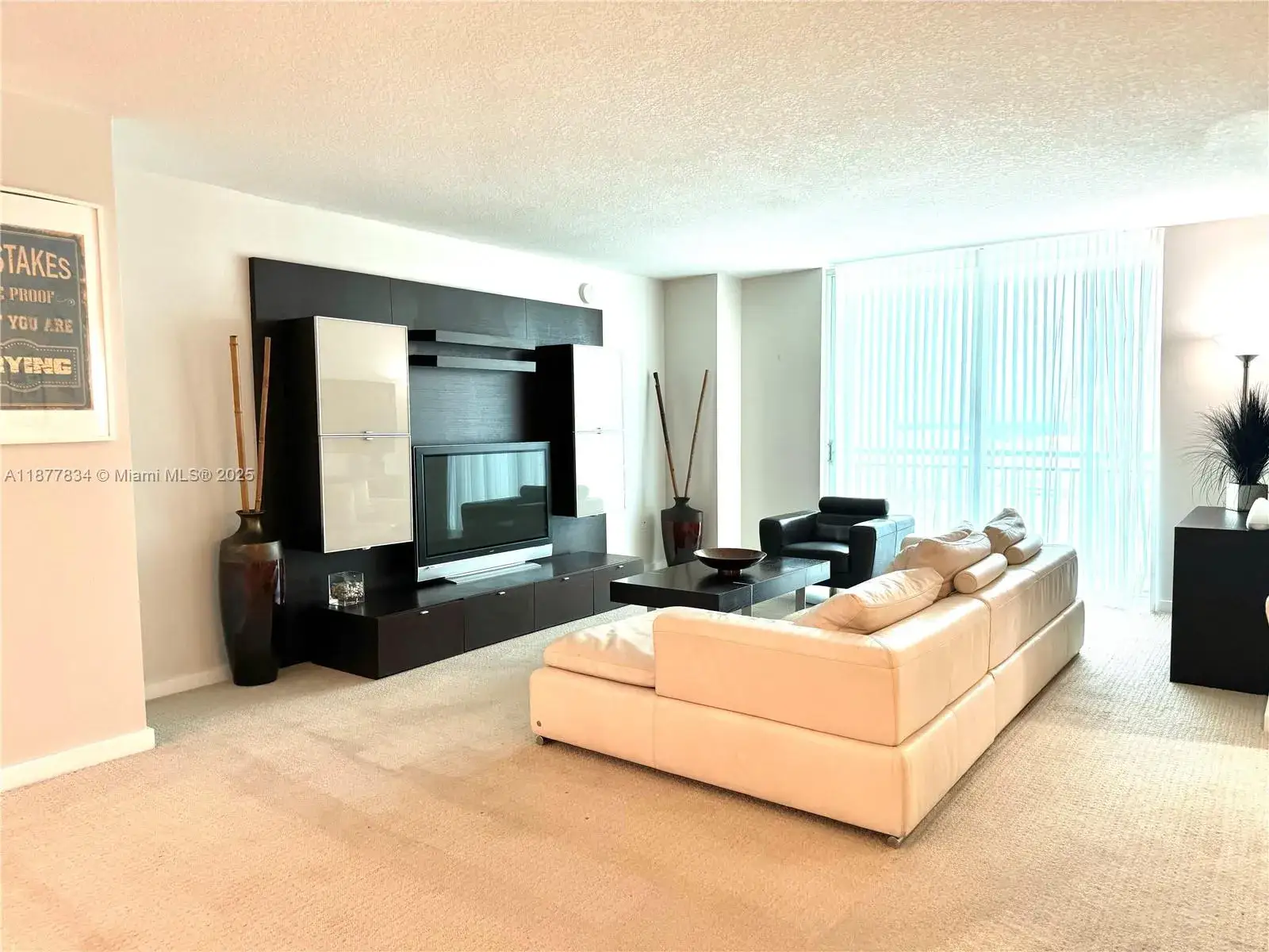 2 bedroom 2 bath Residential for sale at 9055 SW 73rd Ct # 1705, Miami FL 33156