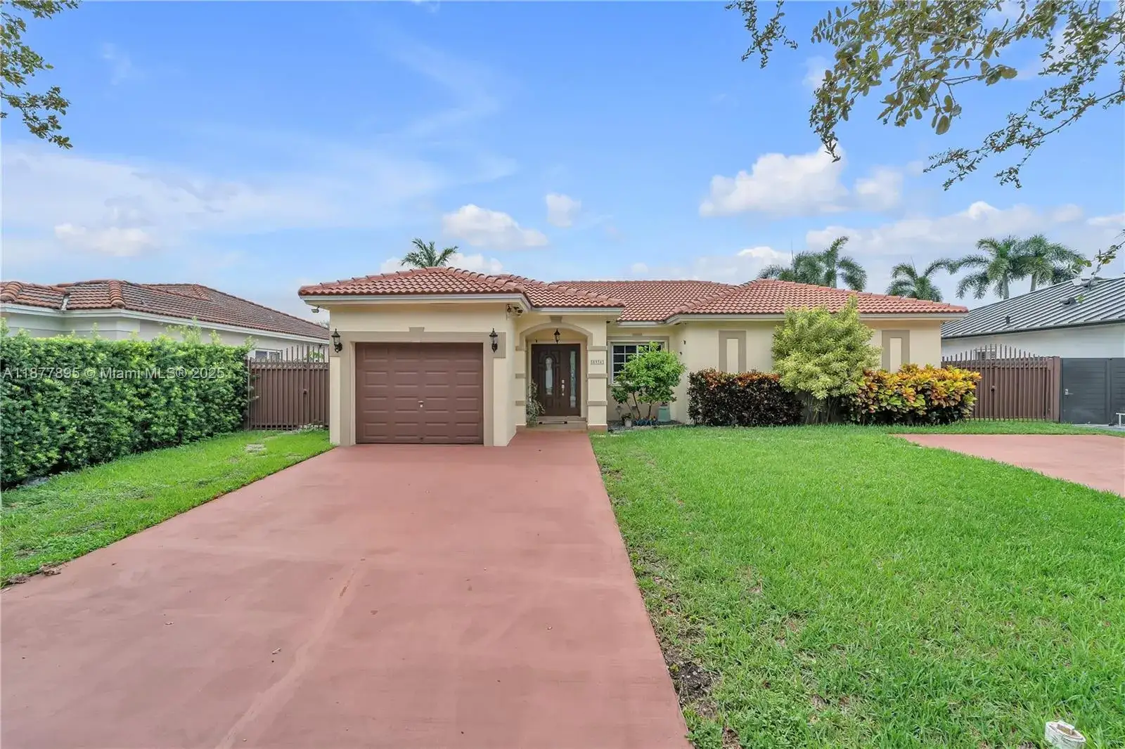 3 bedroom 2 bath Residential for sale at 8934 NW 164th St, Miami Lakes FL 33018