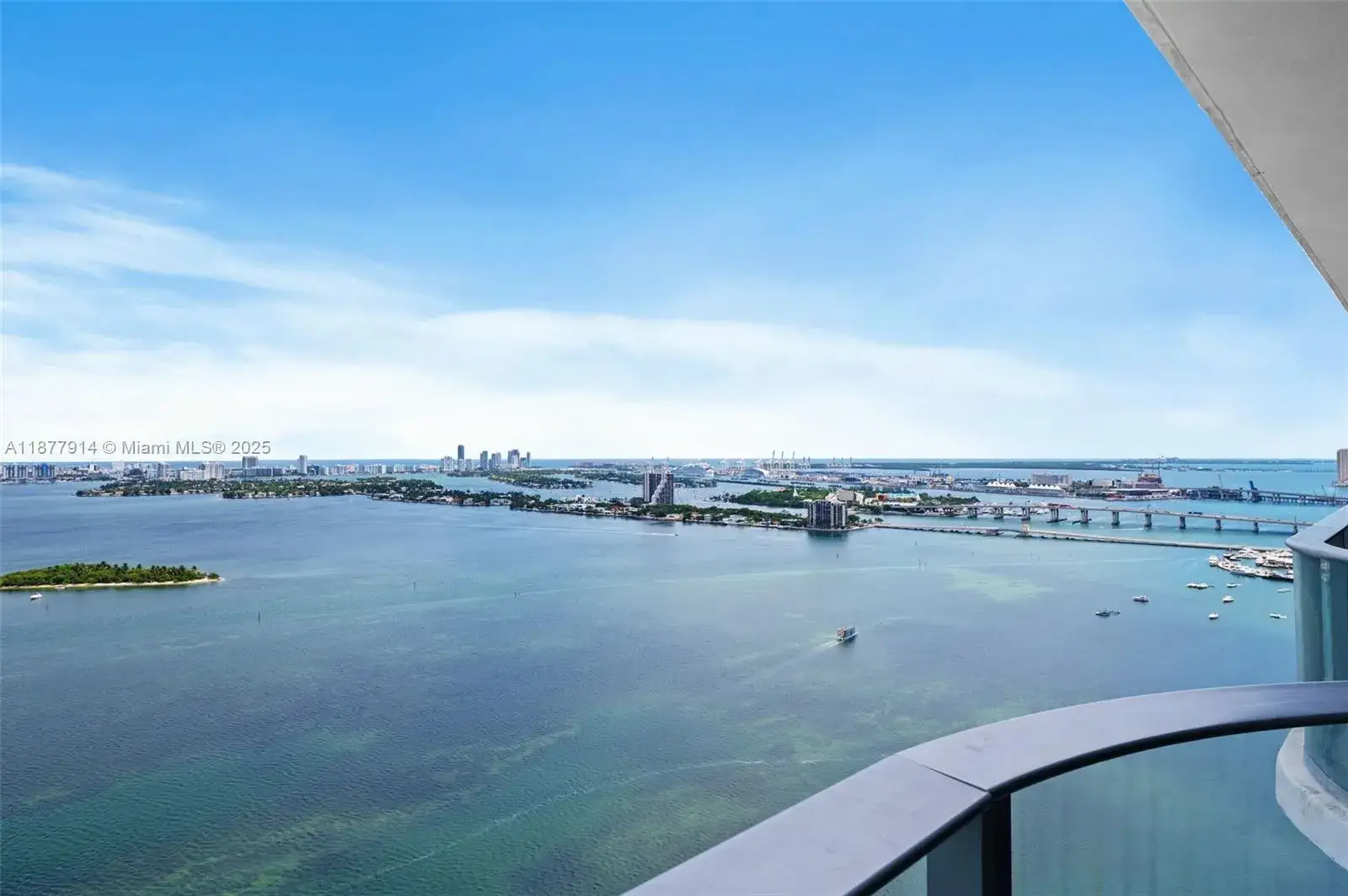 1 bedroom 2 bath Residential for sale at 700 NE 24th # 3404, Miami FL 33137