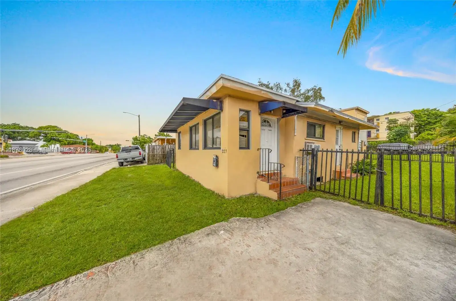 Residential Income for sale at 227 NW 17th Ave, Miami FL 33125