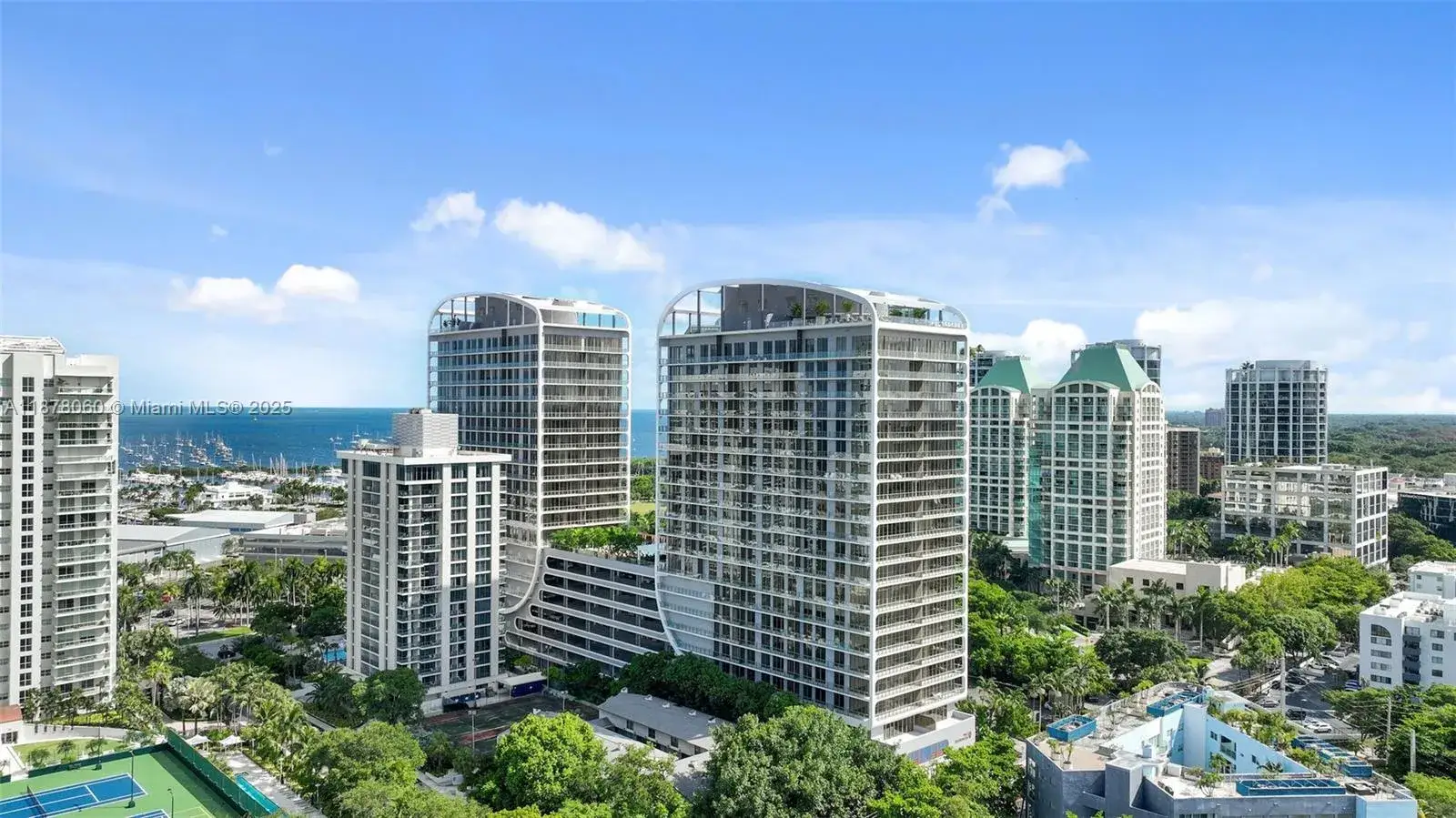 2 bedroom 2 bath Residential Lease for rent at 2678 Tigertail Ave # 1705, Miami FL 33133