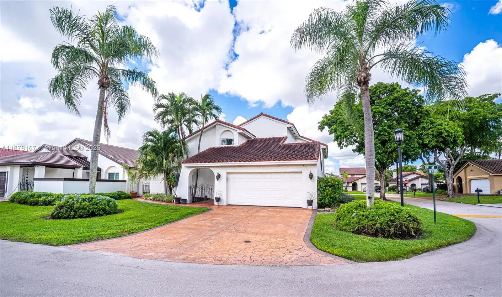 4 bedroom 3 bath Residential for sale at 17352 NW 61st Ct S, Hialeah FL 33015