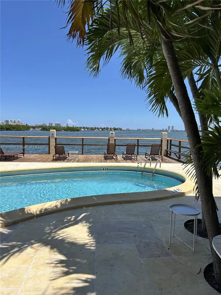 1 bedroom 1 bath Residential for sale at 7845 NE Bayshore Ct # 20, Miami FL 33138