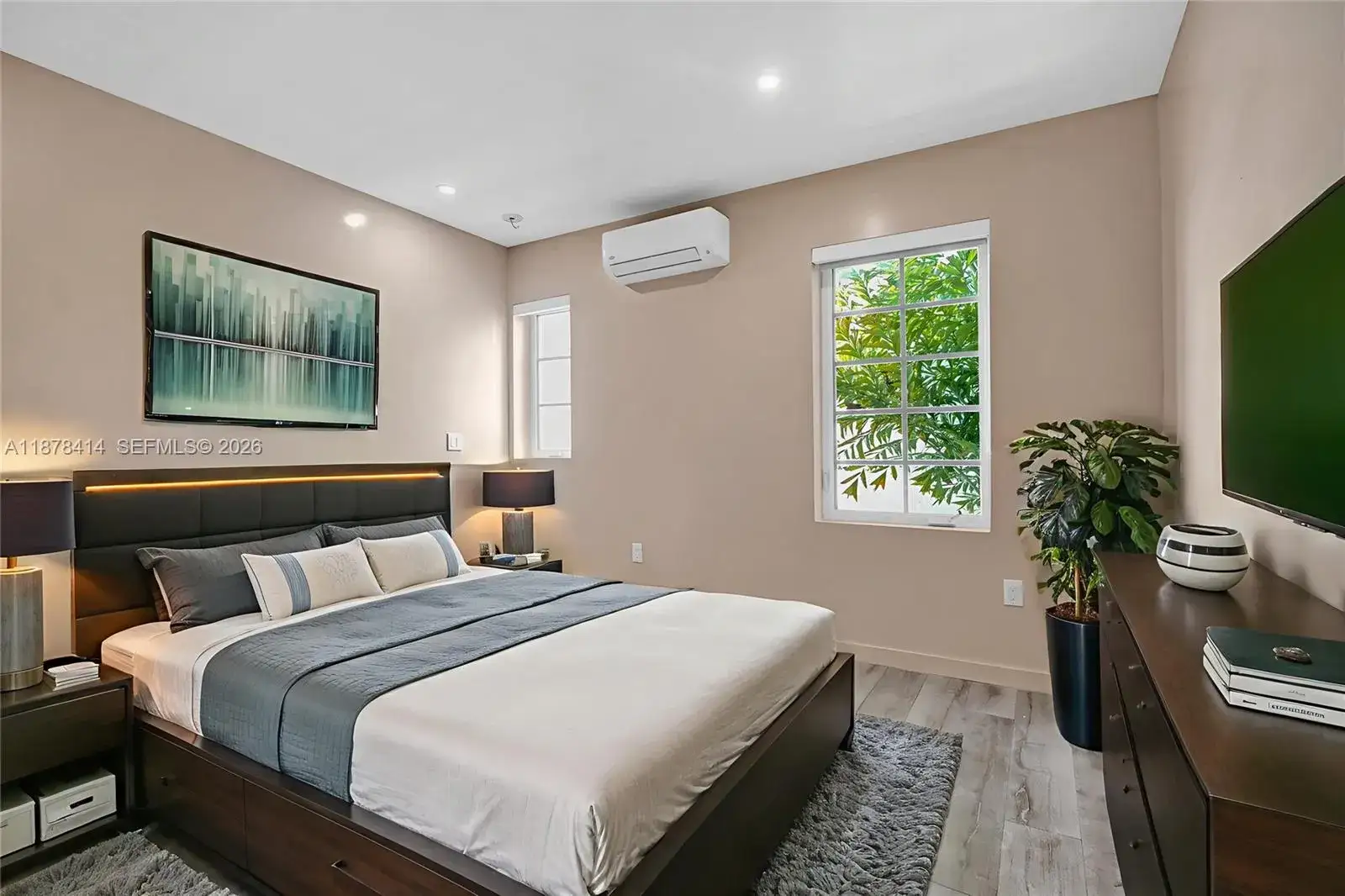 1 bedroom 1 bath Residential for sale at 1610 Euclid Ave # A109, Miami Beach FL 33139