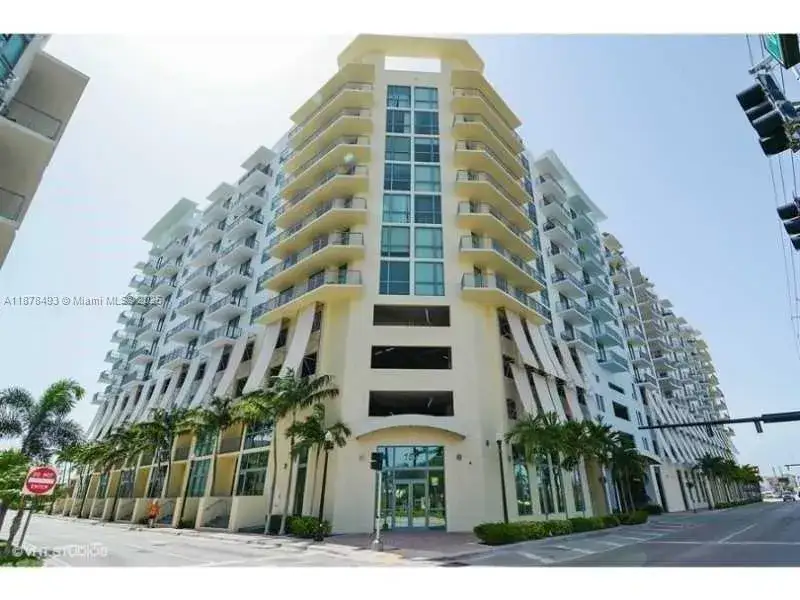2 bedroom 1 bath Residential for sale at 140 S Dixie Hwy # 411, Hollywood FL 33020