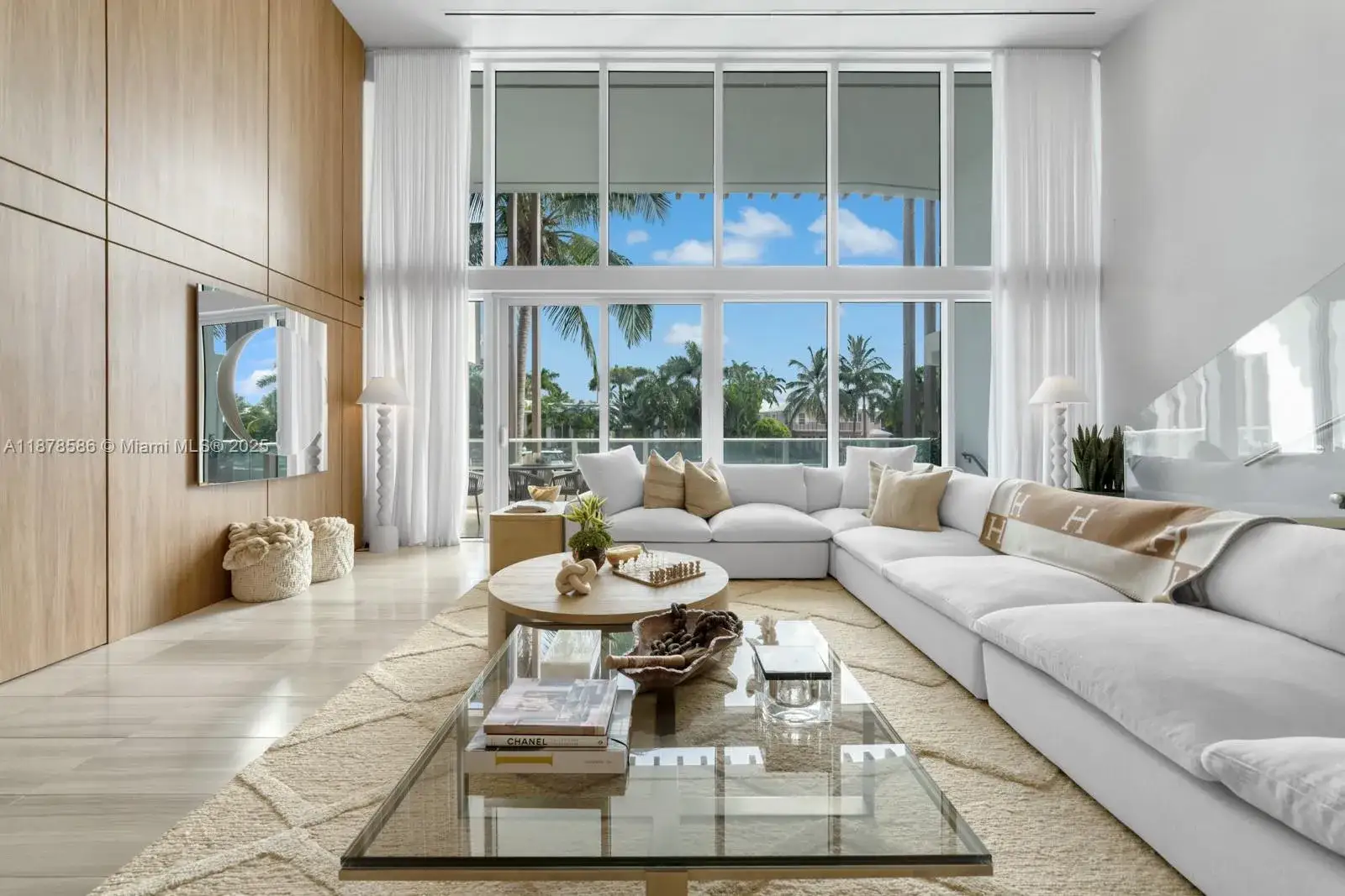 2 bedroom 2 bath Residential for sale at 4701 N Meridian Ave # 222, Miami Beach FL 33140