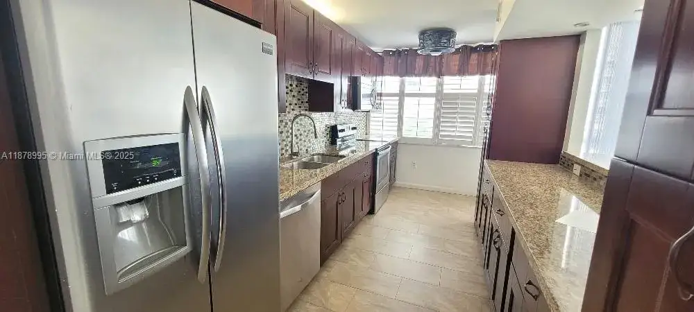 2 bedroom 2 bath Residential for sale at 18061 Biscayne Blvd # 301, Aventura FL 33160