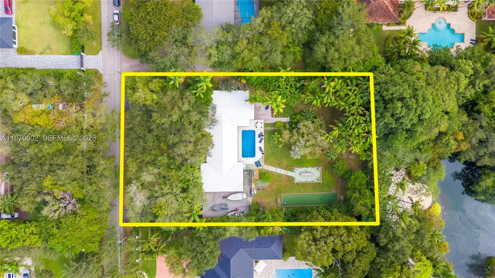 PINECREST, Pinecrest FL 33156